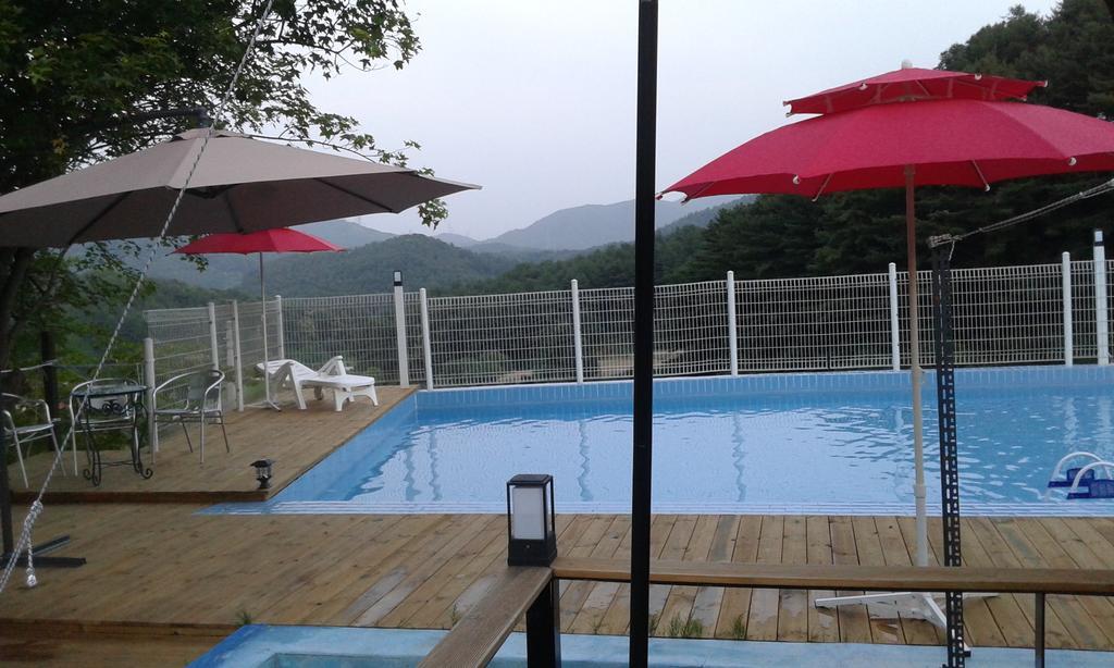 Bluesky Pension โพชอน ภายนอก รูปภาพ